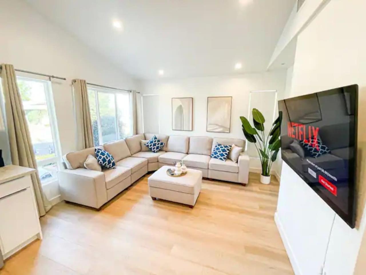 Charming With 2 Comfy Bedrooms - Cal - Bv